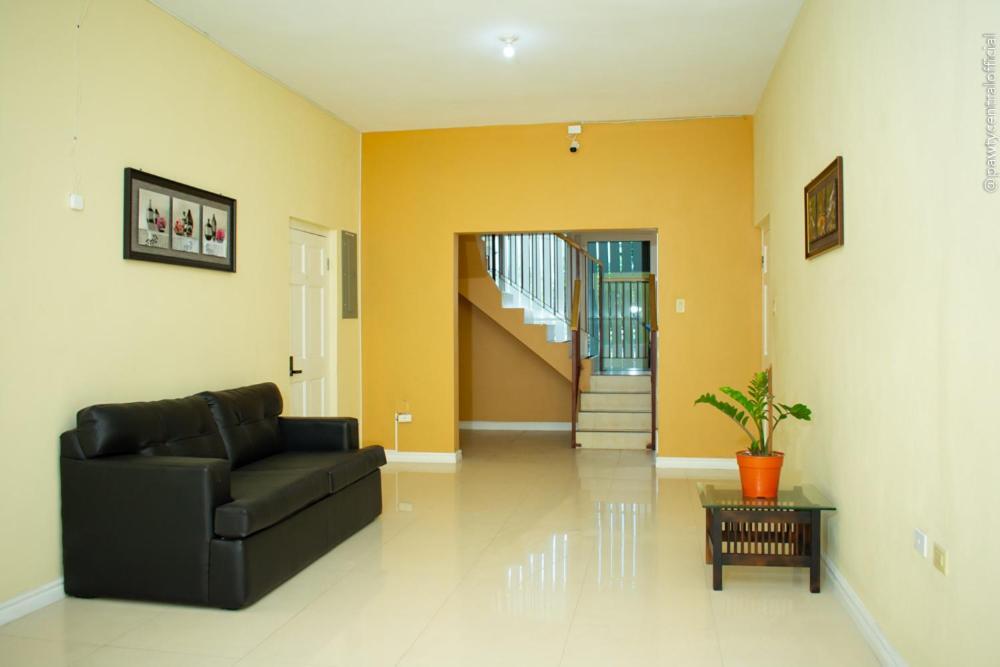Ivs Bed And Breakfast Kingston Ngoại thất bức ảnh